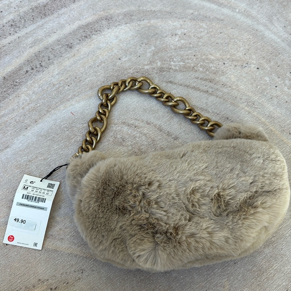 NWT!!! Zara fur shoulder bag